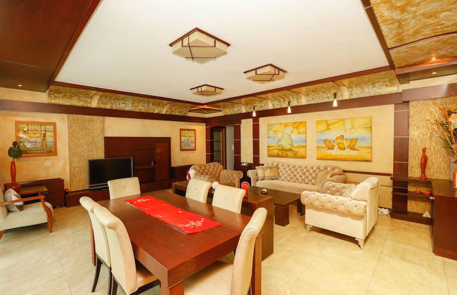 Luxury European Trade Center Apartment - Foto 4