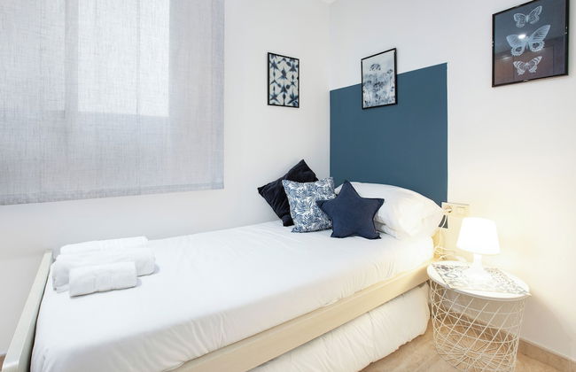 Stay U-nique Apartments Ricart - Photo 5