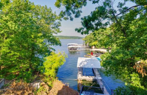 Dock, Boat Slip and View Lakefront Tan-Tar-A Home! - Foto 28