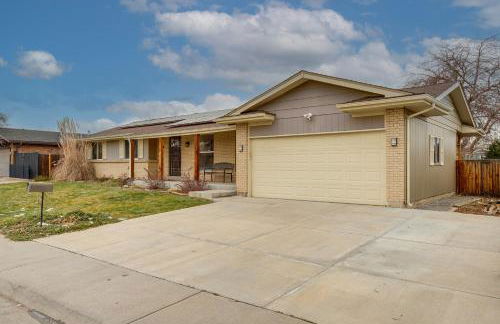 Gather Family! Home with Fenced Yard in Wheat Ridge - Foto 33