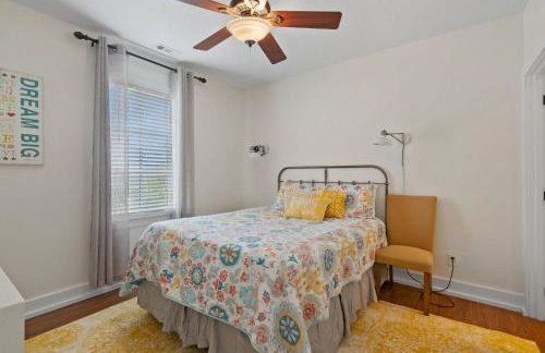 Mtn Views Hot Tub Close to Asheville - Foto 28