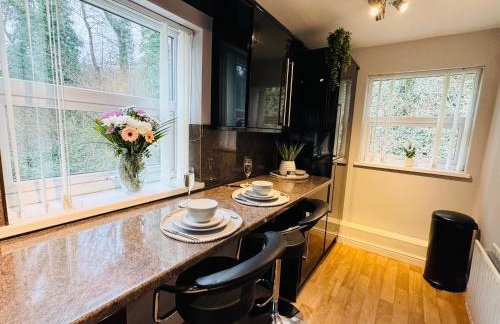 New Road Apartment - 2 Bedrooms - Sleeps 3 - Foto 17