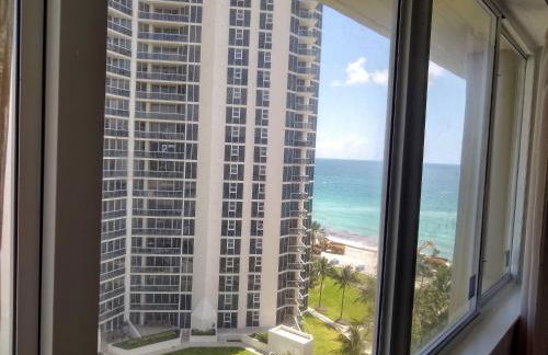 Estudios para 4 personas en la playa de Sunny Isles Beach - Foto 2