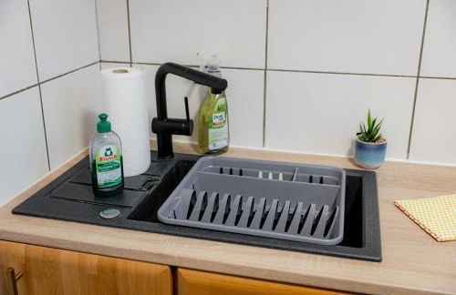 Yello Homes - großes Apartment - Am Waldrand, 15 min bis Nürnberg Messe, für 8 Personen, 2 WC's - Foto 34