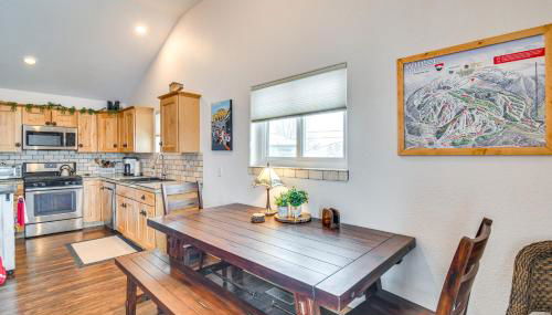 Hike, Ski and Explore Townhome with Yard in Fraser! - Foto 2