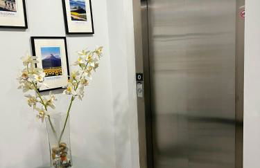 Luxurious Modern 2 Bedroom Apartment with Terrace - Foto 2