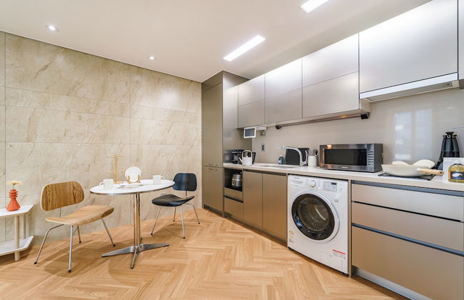 Le collective Busan station - Foto 32