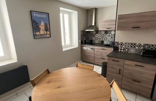 bel appartement 2 chambres au coeur du village - Foto 4