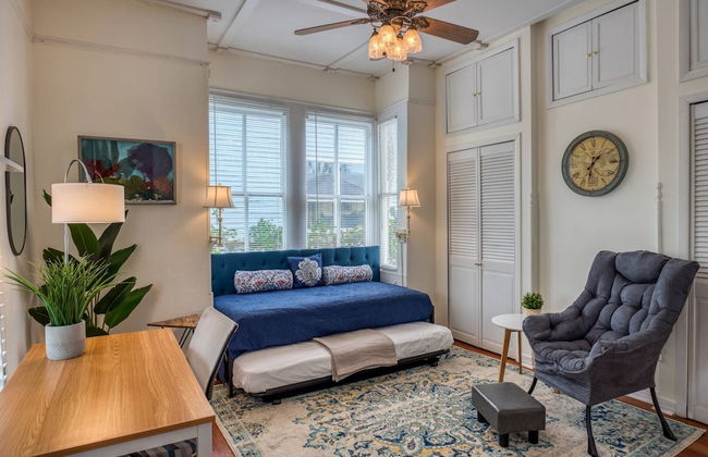 Little Yellow Cottage on Water Street - Foto 9