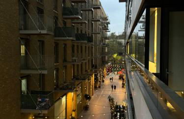 Spacious 3 bedroom 3 bathroom apartment near Tower Bridge - Photo 15