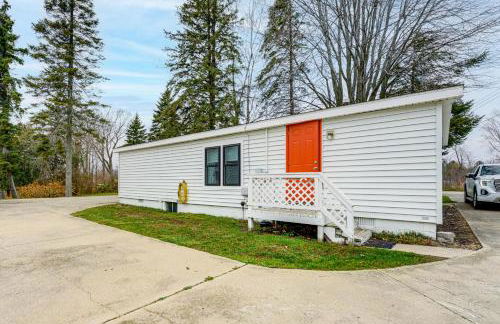 6 Mi to State Harbor! Stylish Port Austin Home - Foto 27