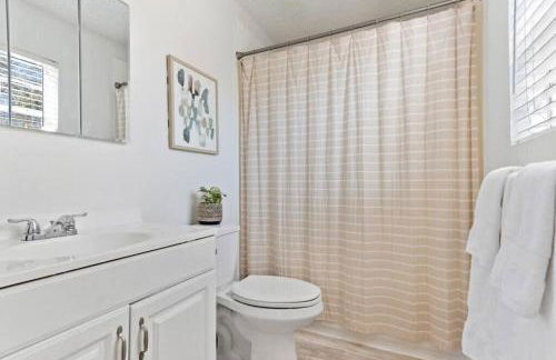 Charming East Side Bungalow - Foto 11