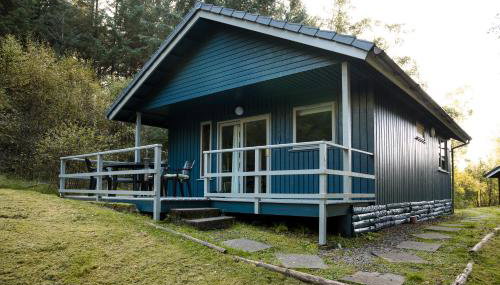 Otter With Mountain View and Enclosed Decking - Foto 3