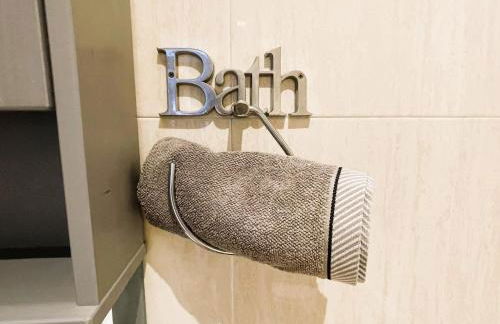 ENJOY in Beautiful flat in front of the sea and beach - Photo 12