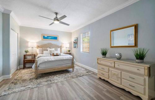 Serene WPB Escape Pool Near Beach - Foto 21