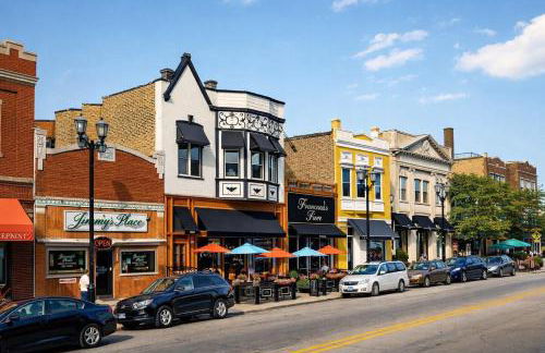 Spacious 5-Bedroom Retreat in Forest Park - Foto 32