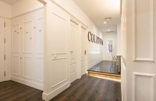 Enjoybcn Coliseum Apartments - Photo 32