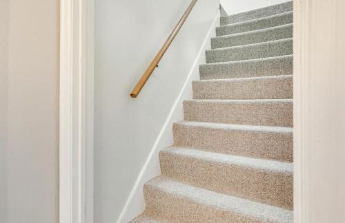 7 Mi to Downtown Minneapolis Home with Fire Pit! - Foto 13