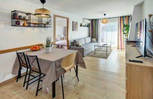 APARTAMENT PAU CASALS, 2 min walk from the sea & sea view - Foto 4