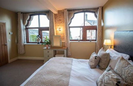 Tower Barn Cottage, Castle Carrock, a luxurious characterful cottage with hot tub and views - Foto 14