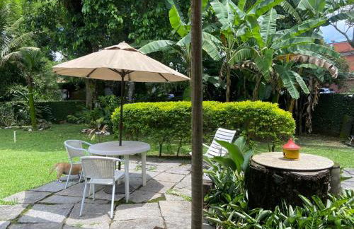 Linda casa no centro de Penedo - Photo 12