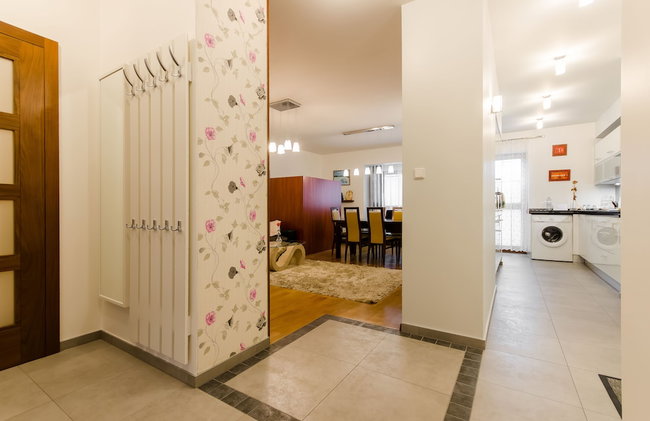 Family Apartments - Private Parking - Photo 13