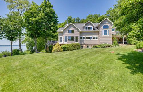 Lockes Glen - Lakefront Geneva Getaway with Dock! - Foto 42