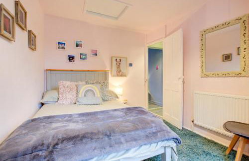 Cosy Cottage, Fireplace, Fenced Garden, Pets - Foto 12