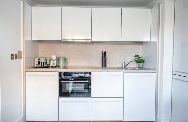 Bristol City Centre - 2 Bedroom Apartment - Marsh House - Photo 37