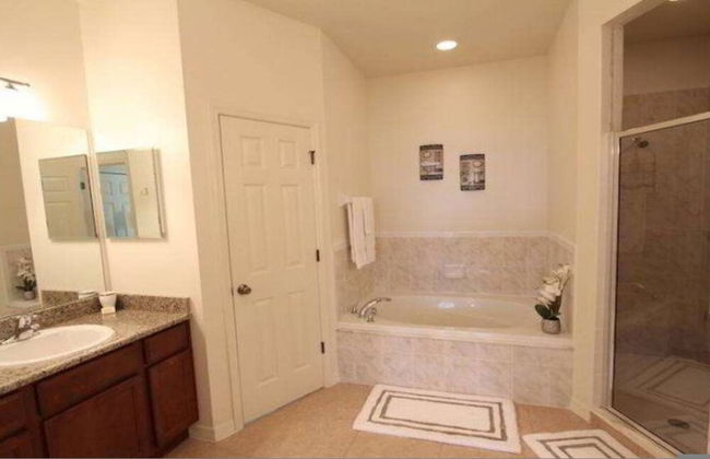 4bdr w Pool Near Disney - Foto 11