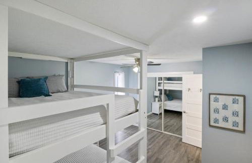 Our Cove Retreat - Perfect for Wave-Free Swimming, Tanning & Prime Location Fun! - Foto 26