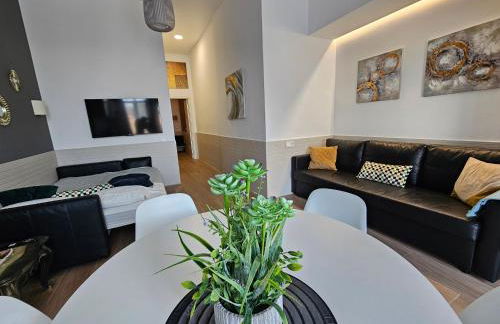 Las Artes Hlius Luxury Apartments - Photo 20