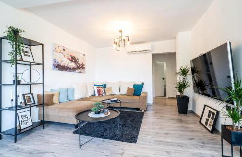 Beautiful Home In Trstenik With Kitchen - Foto 14