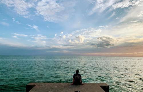 Enchanted Log Cabin Retreat Near Bradenton and St Pete - Photo 32