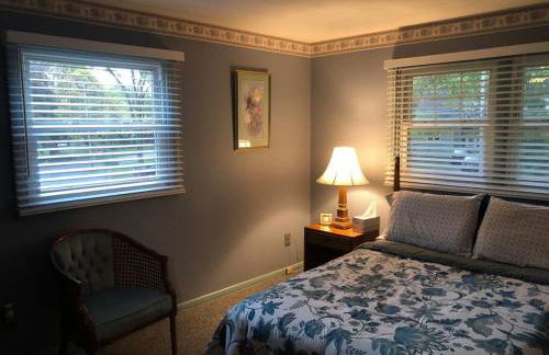 Family-Friendly Home CLOSE to SYR Univ DWNTWN & THE DOME! Location Location Location - Foto 10