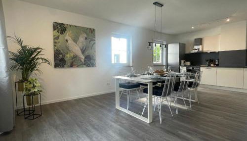 Grand Suite - Perfekt für 6! BBQ WLAN Parken Messe - Foto 5, pet friendly