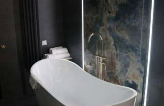 Paris in Cracow Apartment - Photo 16