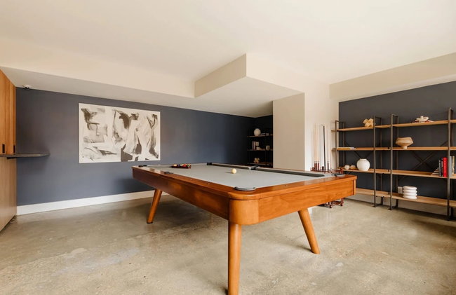 Global Luxury Suites at Georgetown - Photo 39