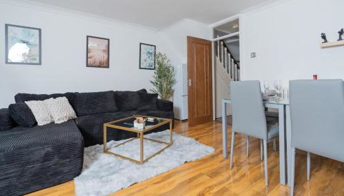 Open Mind Property - 3 Bed Home with Free Parking - Foto 2