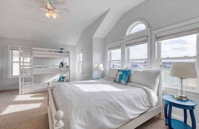 Sleeps 28 Beachfront w/ Pool, Hot Tub, Game Room Atlantic Watch by Avantstay - Foto 24