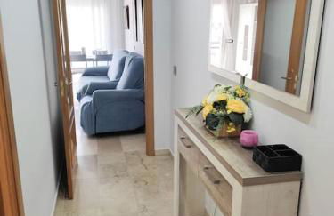 Apartamento renovado en el centro de Benalmádena - Photo 4