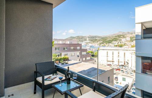 Gorgeous Dubrovnik sea view apartment with free parking - Photo 52
