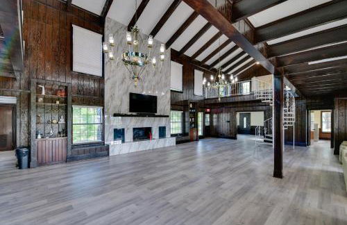 Private Pool Pilot Point Home on 45 Acres - Foto 7