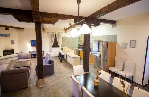 La Iglesuela - Photo 26