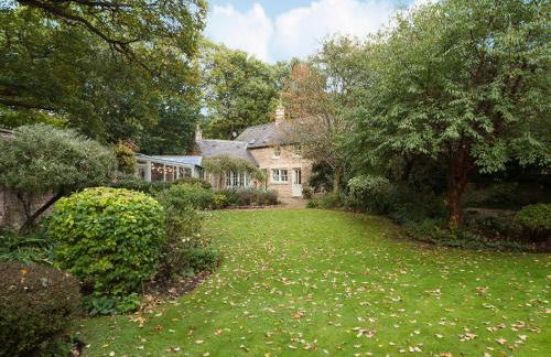 The Coach House - Photo 25