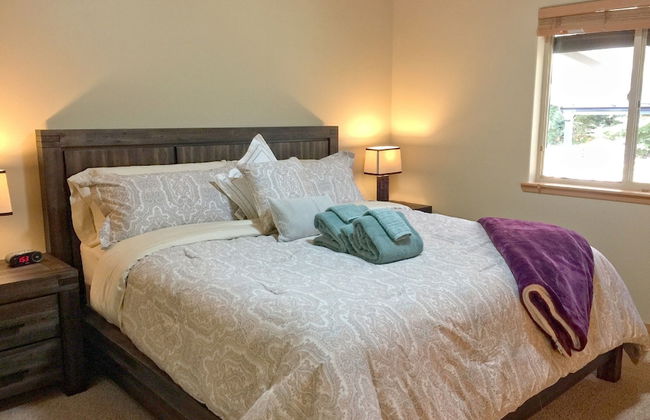 65GS - Hot Tub - Wi-Fi - Pets Ok - BBQ - Sleeps 10 - Foto 3