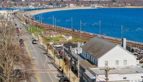 Stay a While in Niantic, Comfort by the Coast - Foto 5