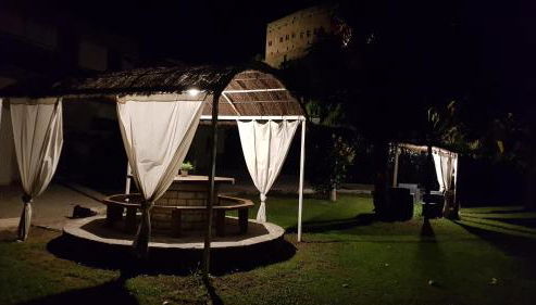 VAL D'ORCIA DELUXE 1 ELEGANTE CASA immersa nel verde con WiFi, giardino e parcheggio - Foto 4, Garden