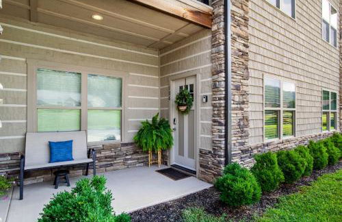 Elegant End Condo Fireplace Community Amenities - Foto 39