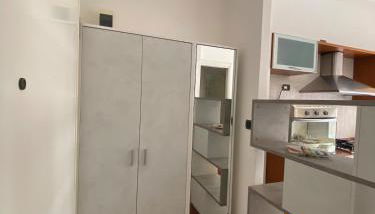 La casa di Samu - intero appartamento 2 camere più servizi - Photo 2